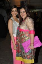 Sonali Bendre at Chunky Pandey_s birthday bash in Mumbai on 25th Sept 2012 (35).JPG